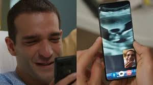 Afonso aparece com três mãos em 'Vale Tudo' e vira meme