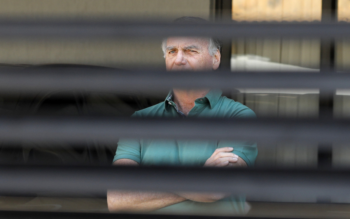 Ex-presidente Bolsonaro é preso preventivamente pela PF