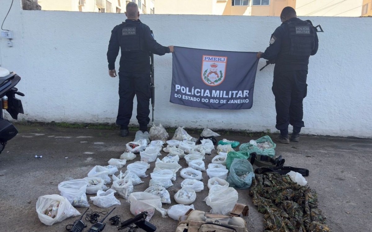 Confronto entre policiais e criminosos termina com cinco presos, em São Gonçalo