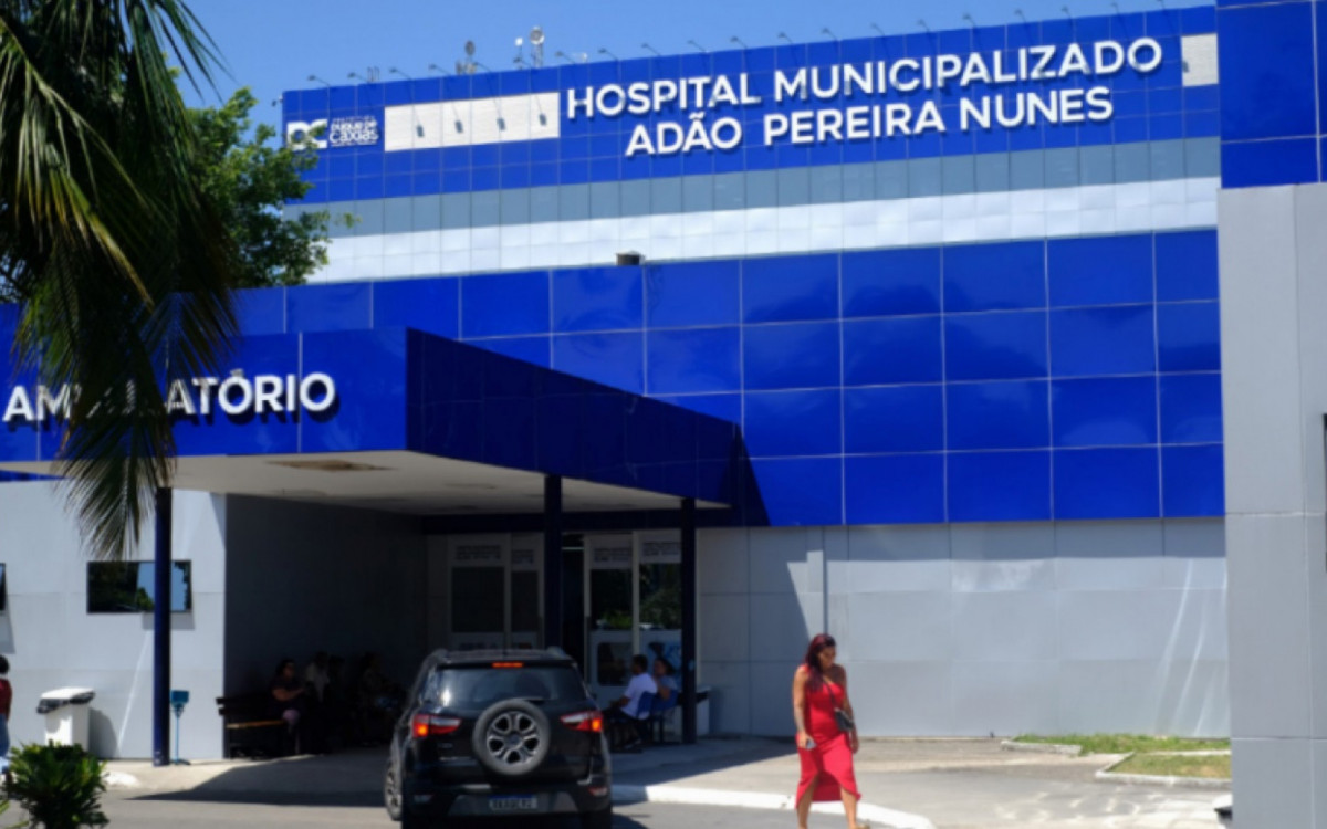PM baleado ao reagir a tentativa de assalto em Duque de Caxias recebe alta