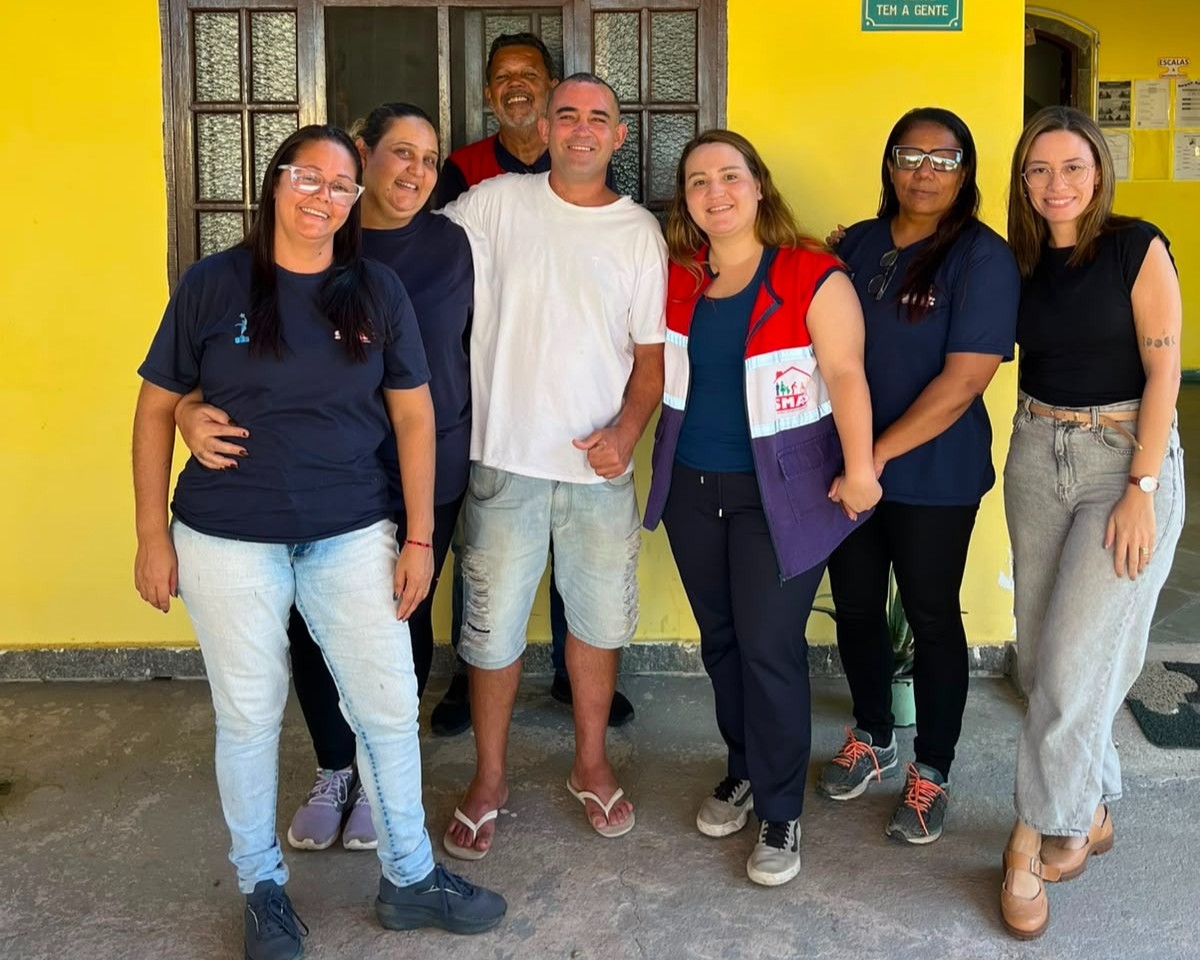 Prefeitura de Maricá auxilia homem a retomar vínculos familiares e retornar à cidade de origem Trabalho dos serviços de assistência social possibilito