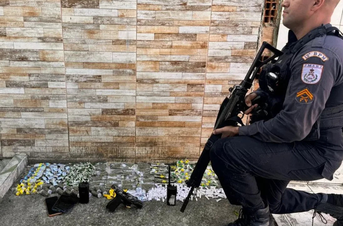 Policial: Polícia faz operação surpresa e da prejuízo ao tráfico de Maricá